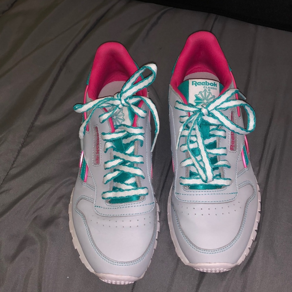 Women's Comfy Reebok Shoes
